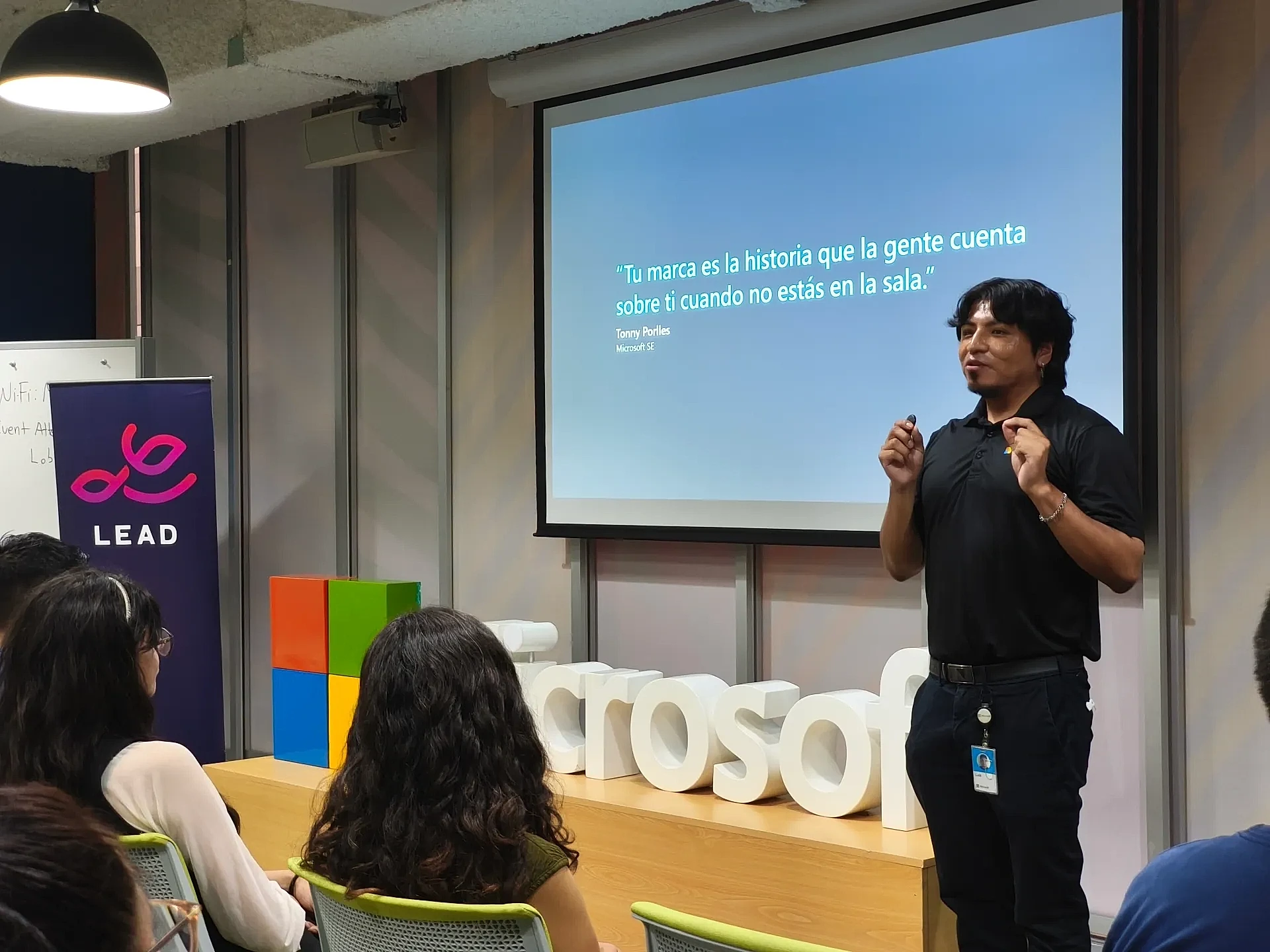 Ponencia durante la clausura de Career Path